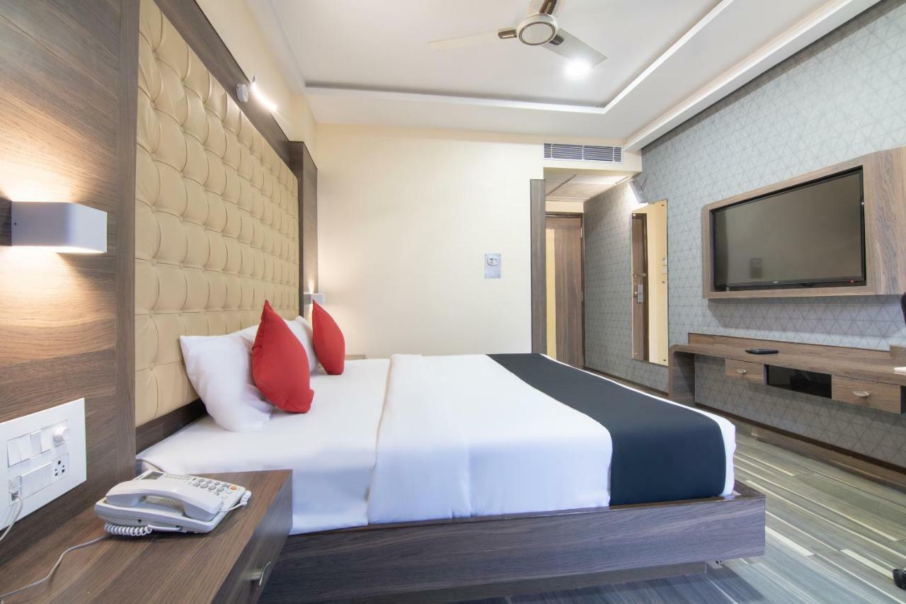 Capital O 18788 Phoenix Hotel & Resort Bangalore Eksteriør bilde